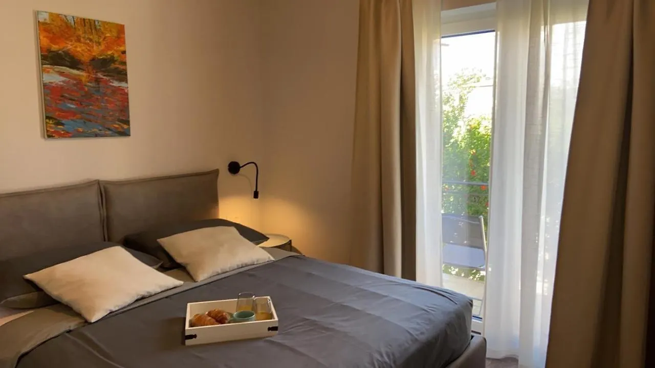 Apartmani Zuzic 포레치