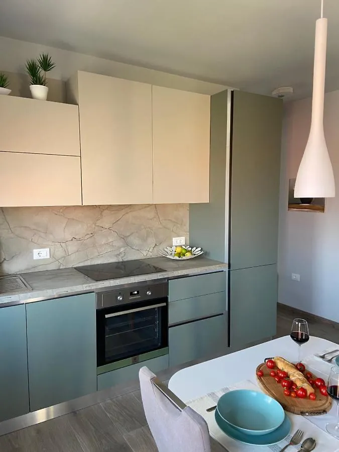 아파트 Apartmani Zuzic 포레치 크로아티아
